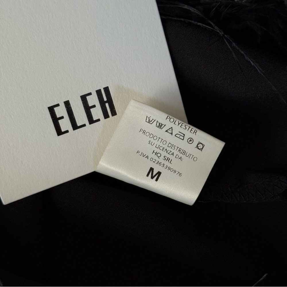 Italian Brand Eleh. Elegant Black Halter Top with Feather Detail. M Size. New! - Picture 5 of 10